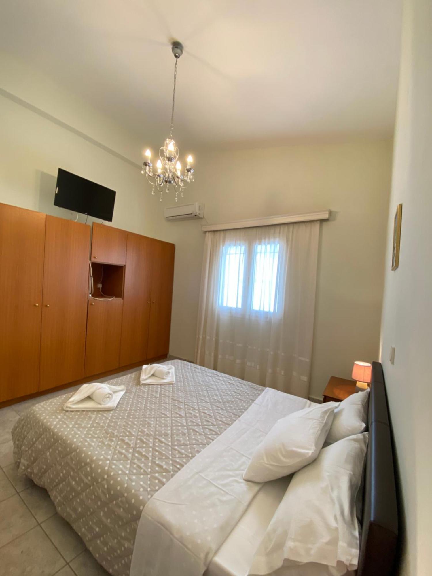 Aronis Spyros Panoramic Seaview Apartments Longos  Phòng bức ảnh