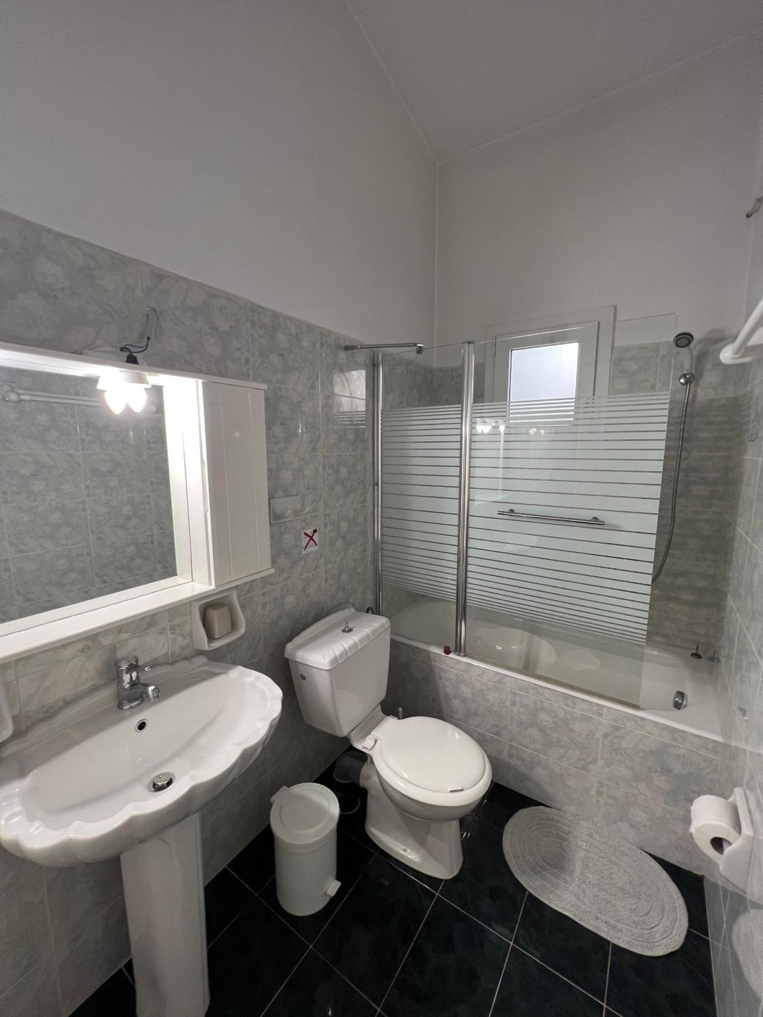 Aronis Spyros Panoramic Seaview Apartments Longos  Phòng bức ảnh