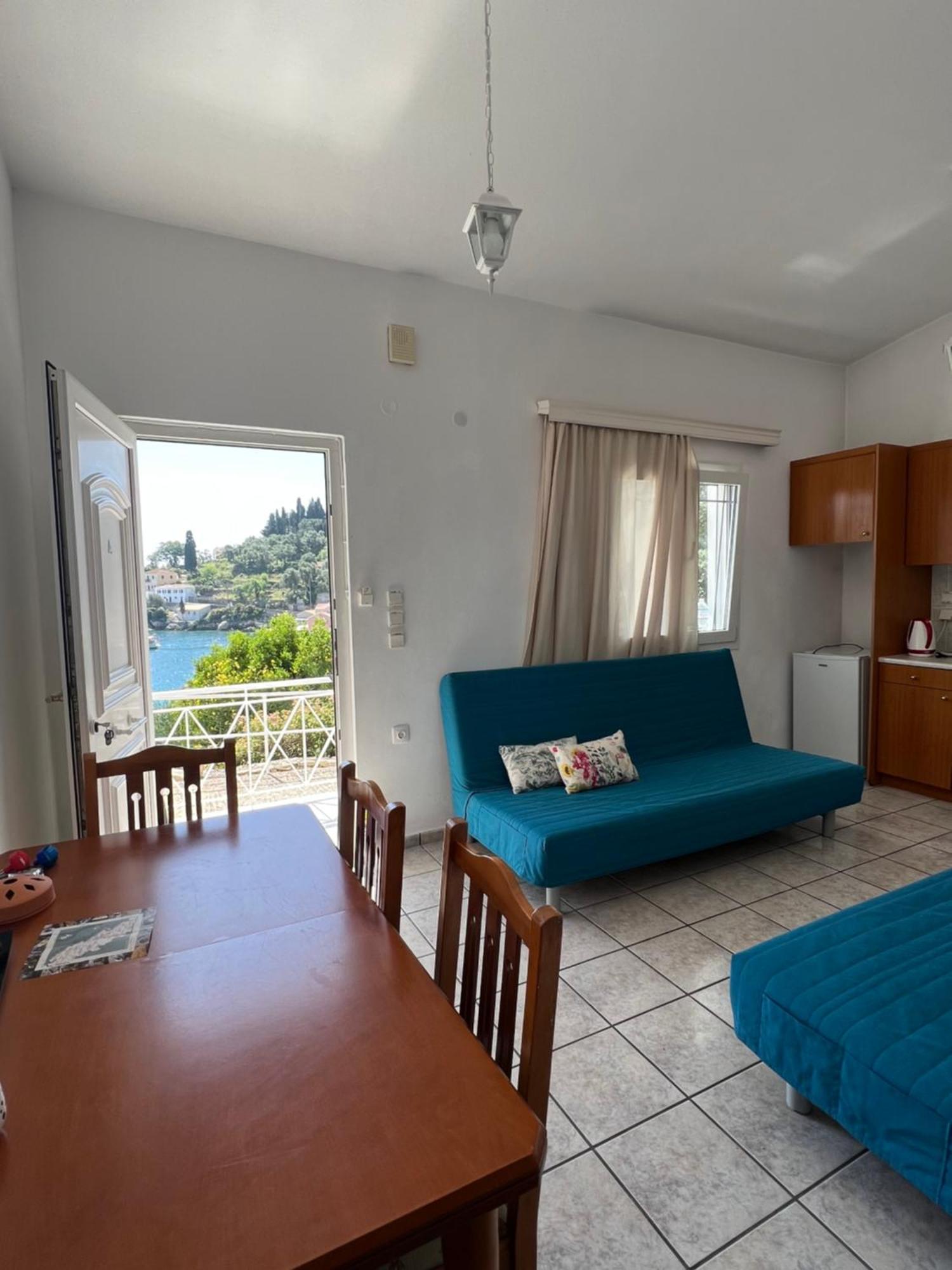 Aronis Spyros Panoramic Seaview Apartments Longos  Phòng bức ảnh